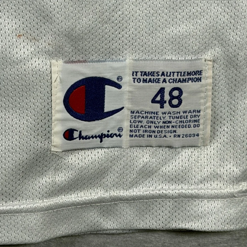 Vintage Utah Jazz Karl Malone 32 Champion Jersey White Size 48 Made in USA 90s - Picture 4 of 11